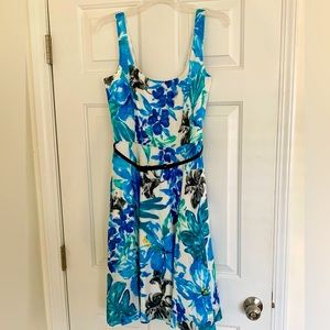 Lauren Ralph Lauren floral print dress with belt in size 2